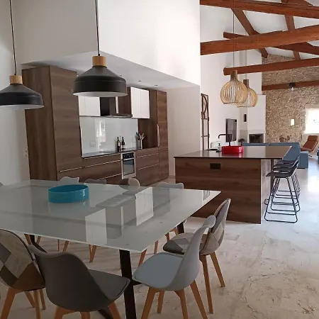 Maison De Charme - Marechalerie - Nimes *