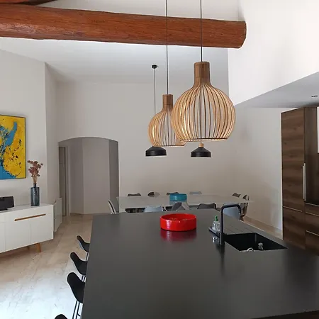 Maison De Charme - Marechalerie - Nimes Villa Uchaud