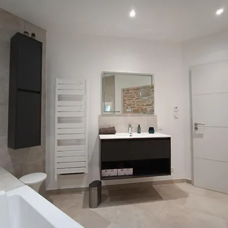 Maison De Charme - Marechalerie - Nimes Villa